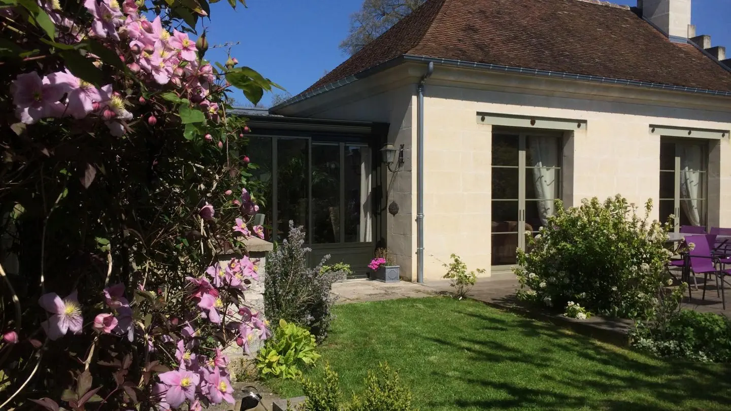COUCY-LE-CHATEAU-AUFFRIQUE La Tour prend garde