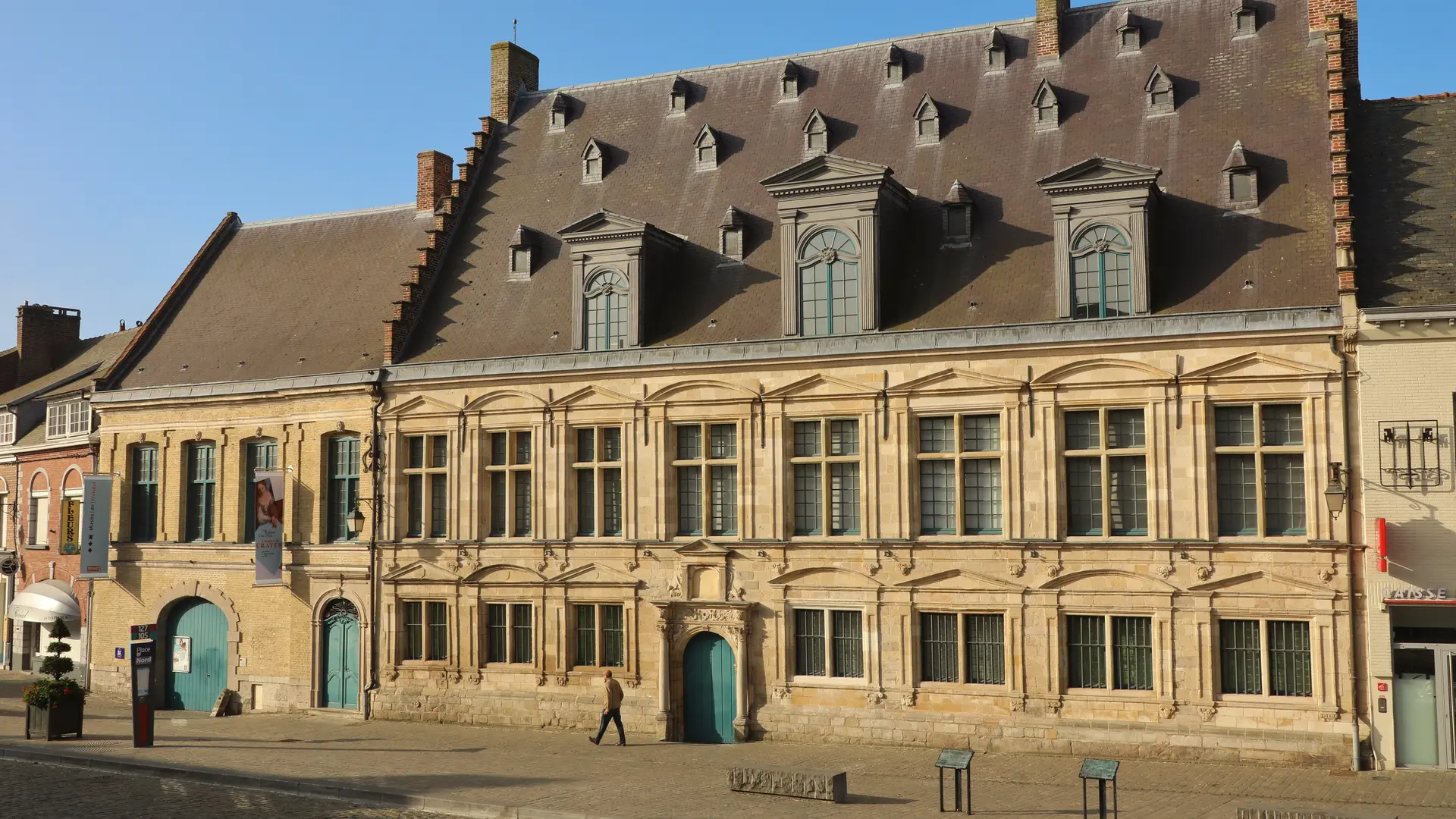 façade musée de Flandre