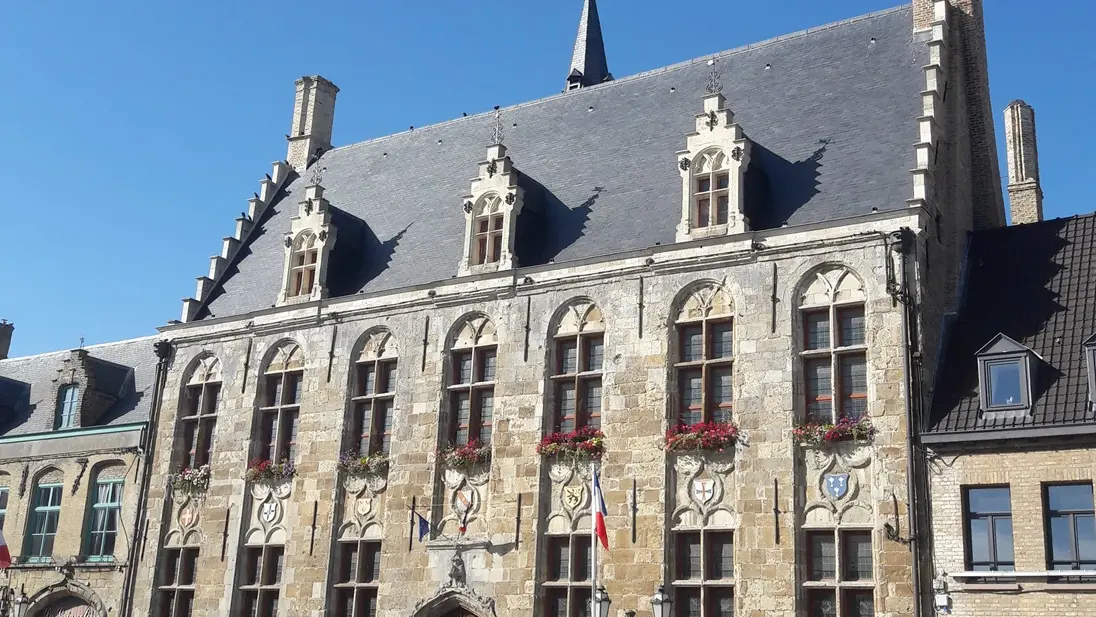 Hotel de ville et cycliste HDS I.G.