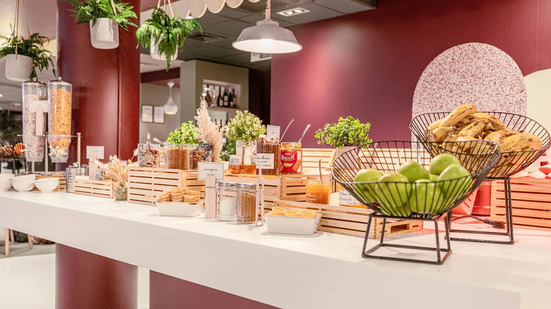 BUFFET PETIT DEJEUNER