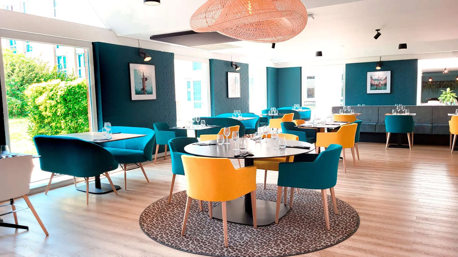 Ibis Styles Neuville en Ferrain 5