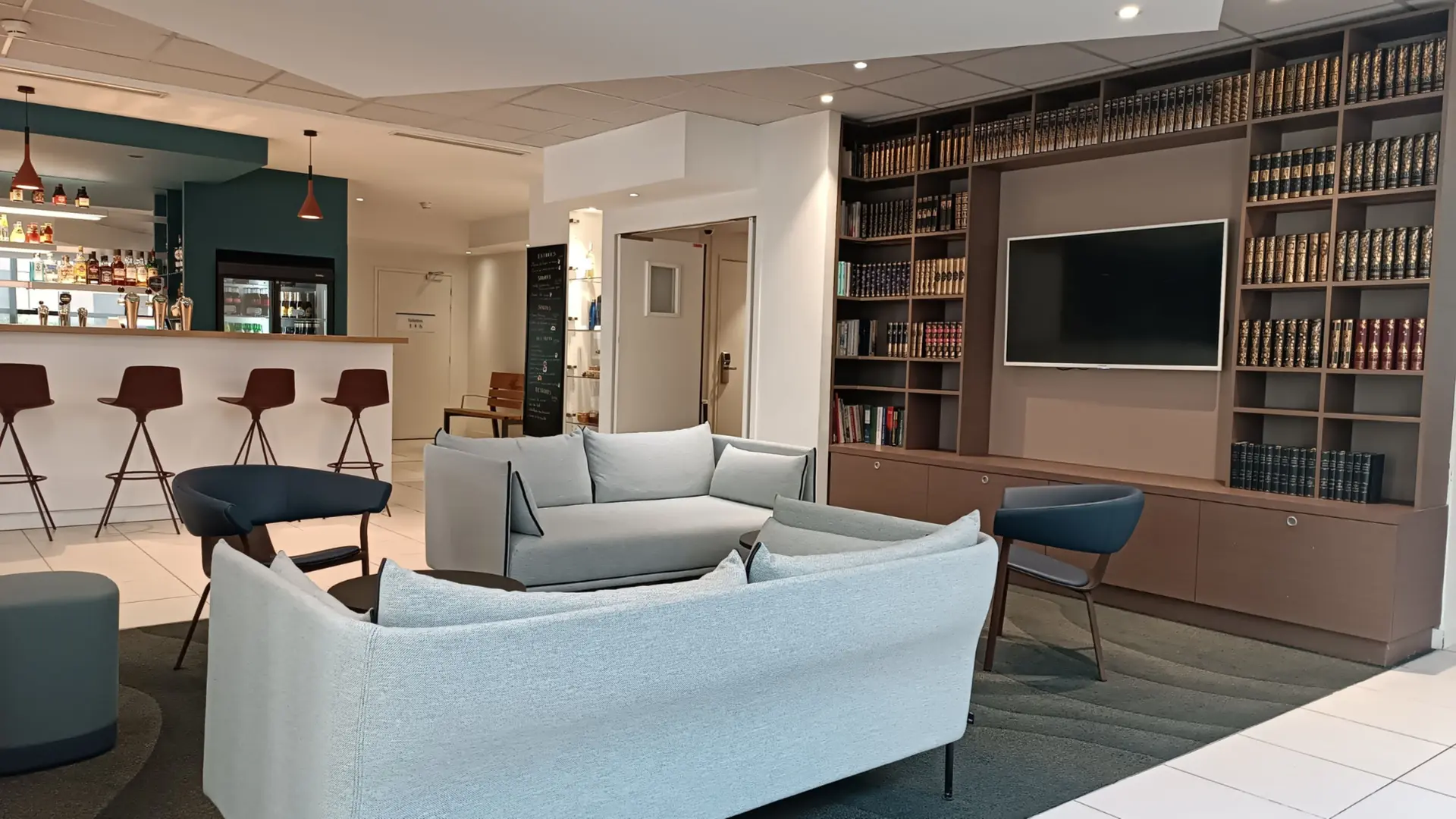 HOLIDAY INN EXPRESS LILLE CENTRE - Salon bibliotheque