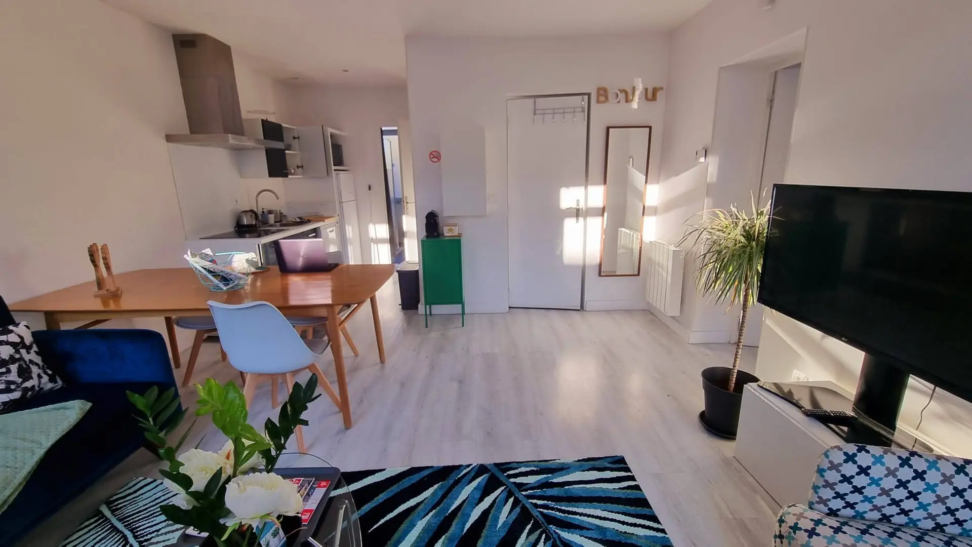 NESTYOU - Appartement Poppy