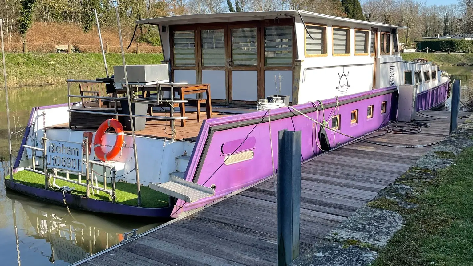 Extérieur de la péniche