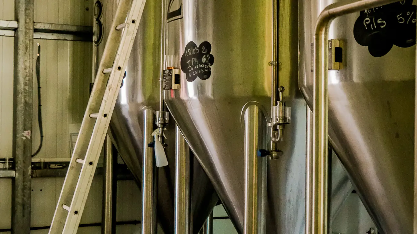 brasserie-cuves-apachas