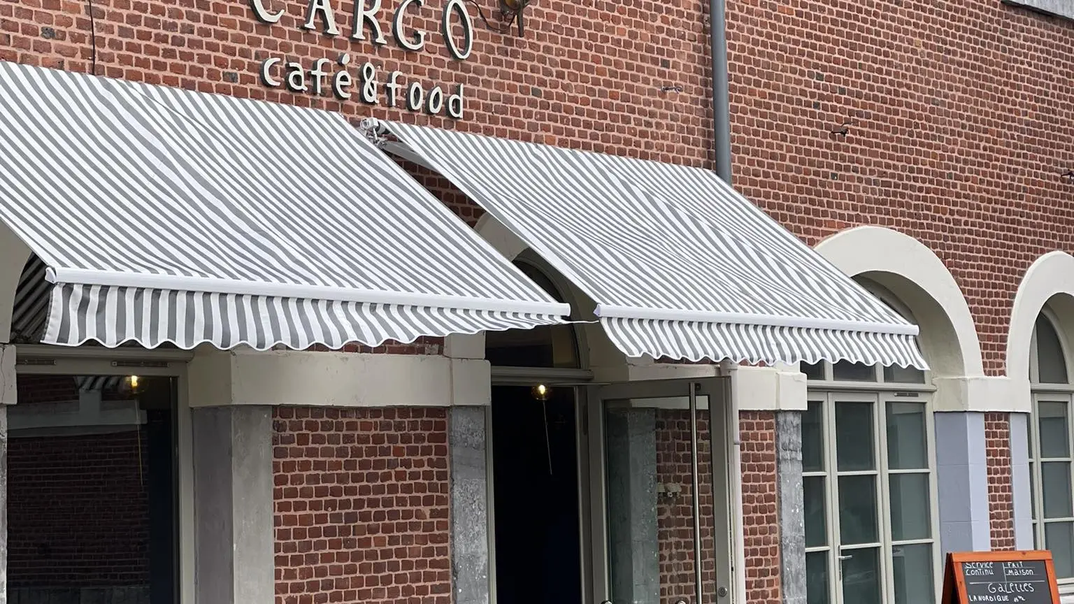 cargo-valenciennes-restaurant-terasse