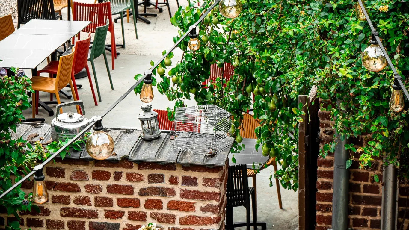 carroussel-terasse-restaurant-querenaing