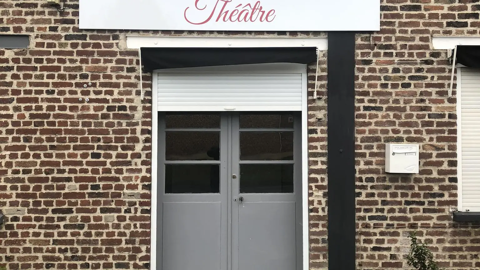 facade-bar-rire-marly