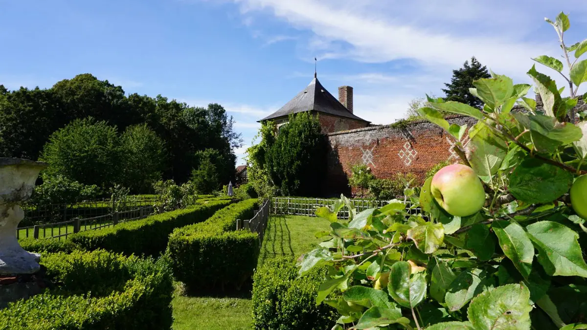 Jardin du chateau d esquelbecq