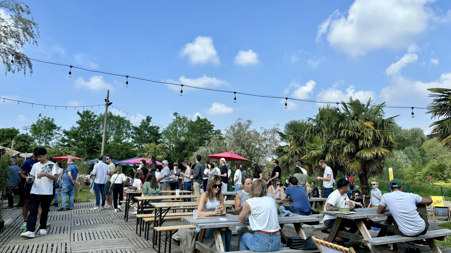 la guinguette de la plage terrasse