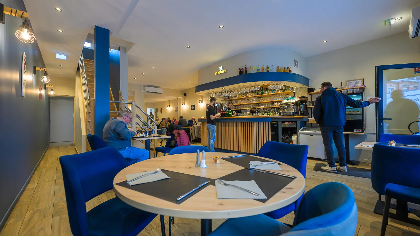 le-beaulieu-restaurant-valenciennes-salle01