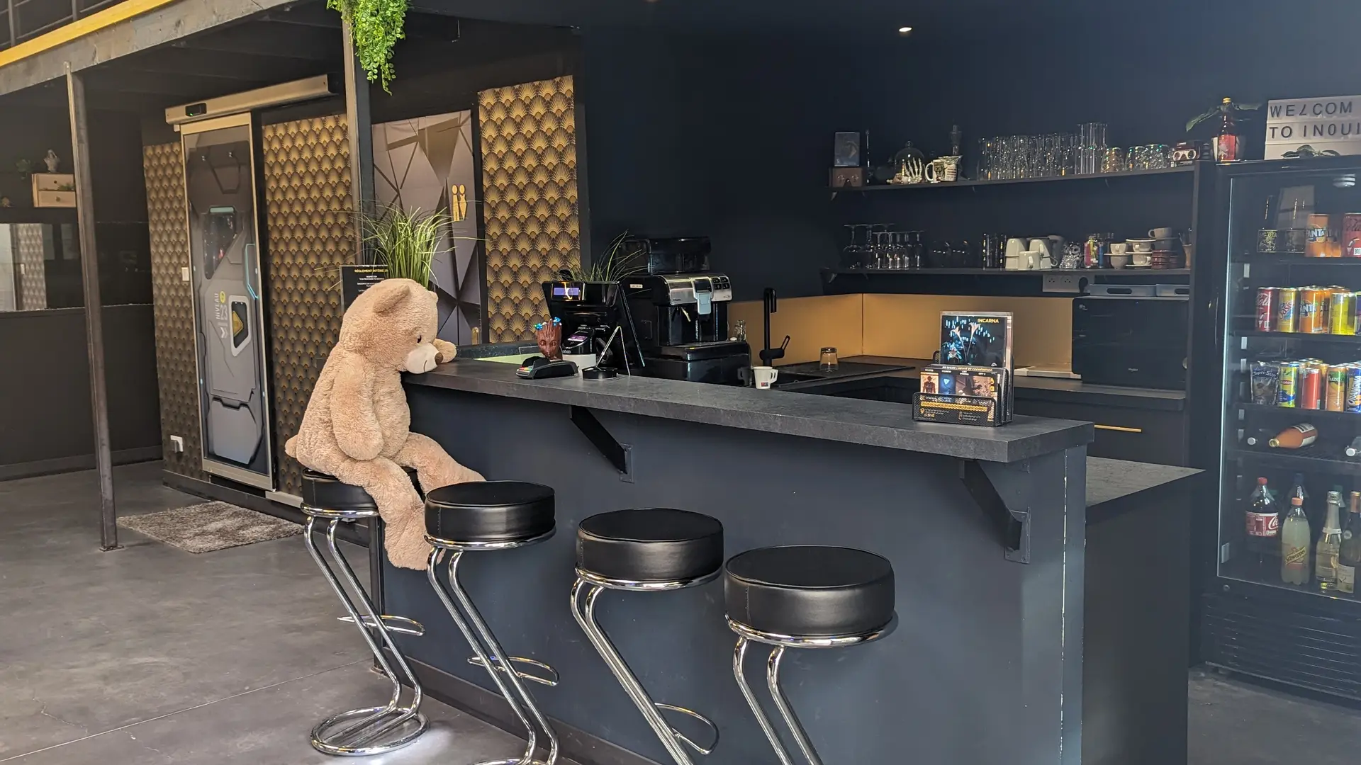 INOUI VR - Bar