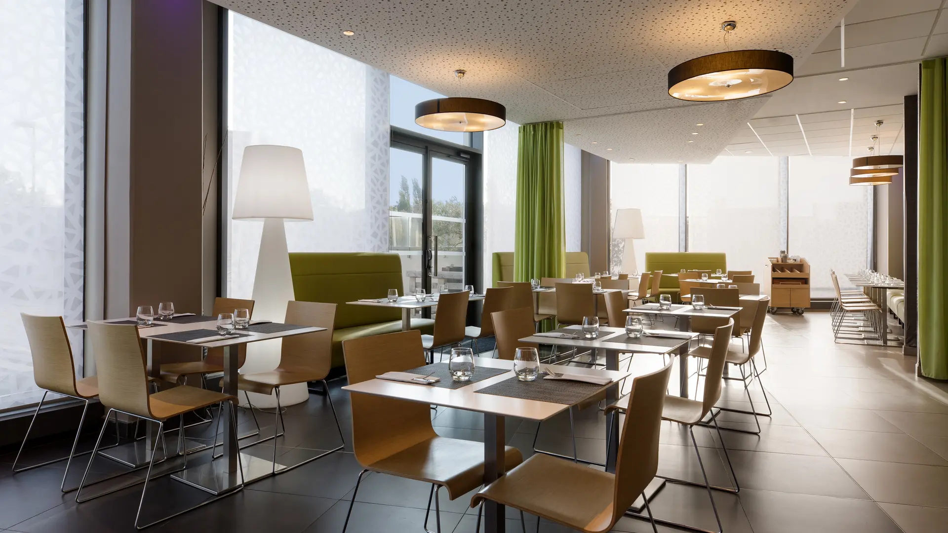 PARK INN BY RADISSON LILLE GRAND STADE - Restaurant