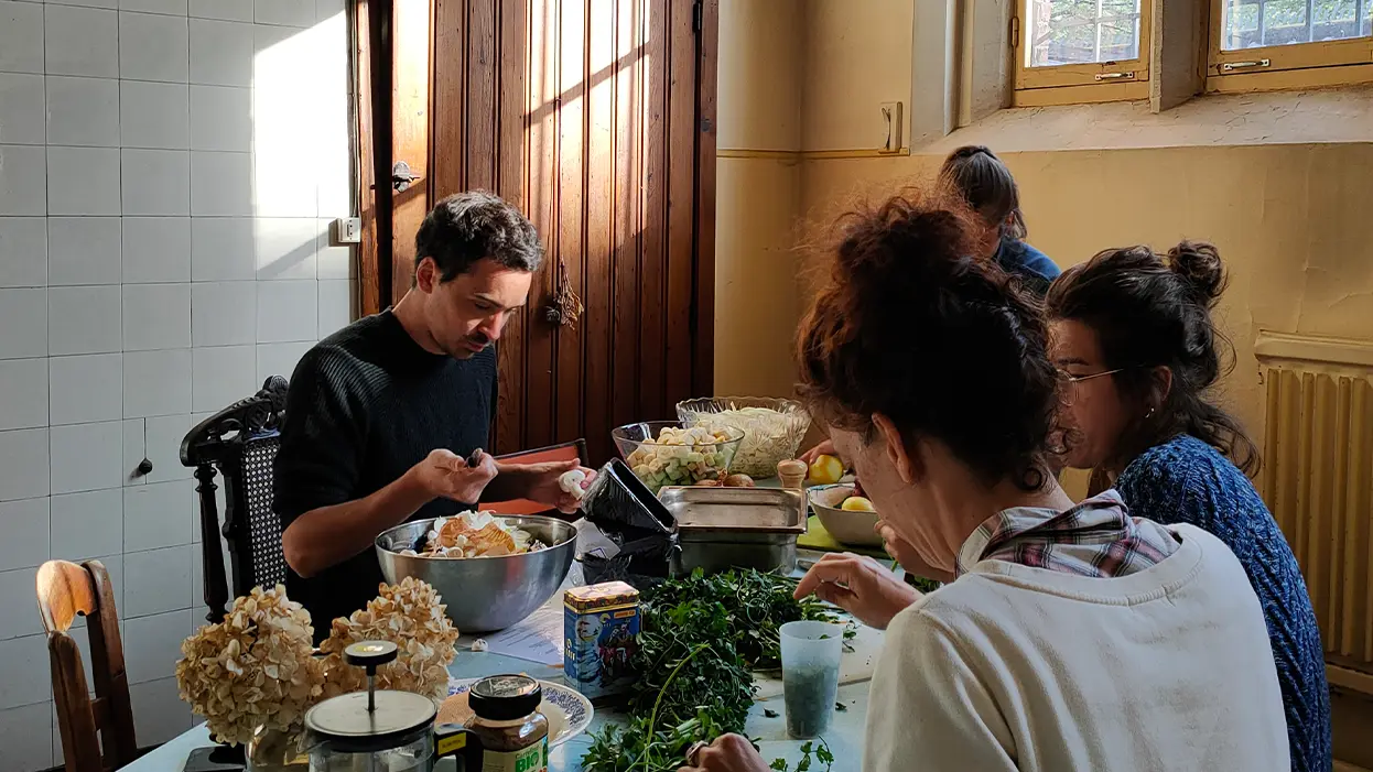 salle à manger auberge 1 CRoman Cadre