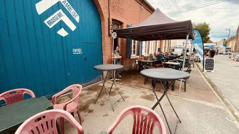 terasse-brasserie-amblise-crespin