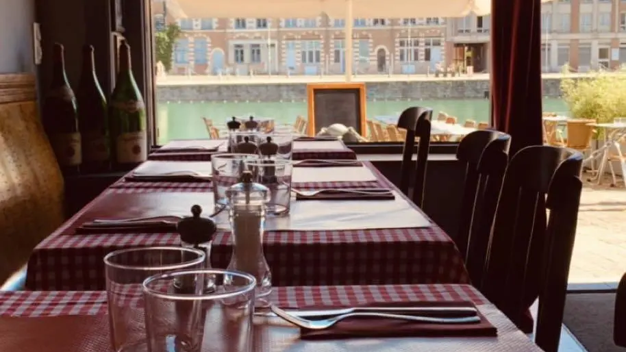 vue intérieur vers exterieur