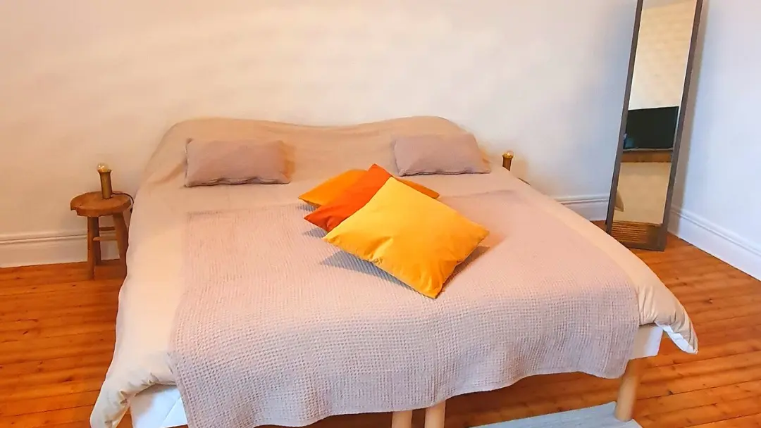 119-valenciennes-chambre-hôtel