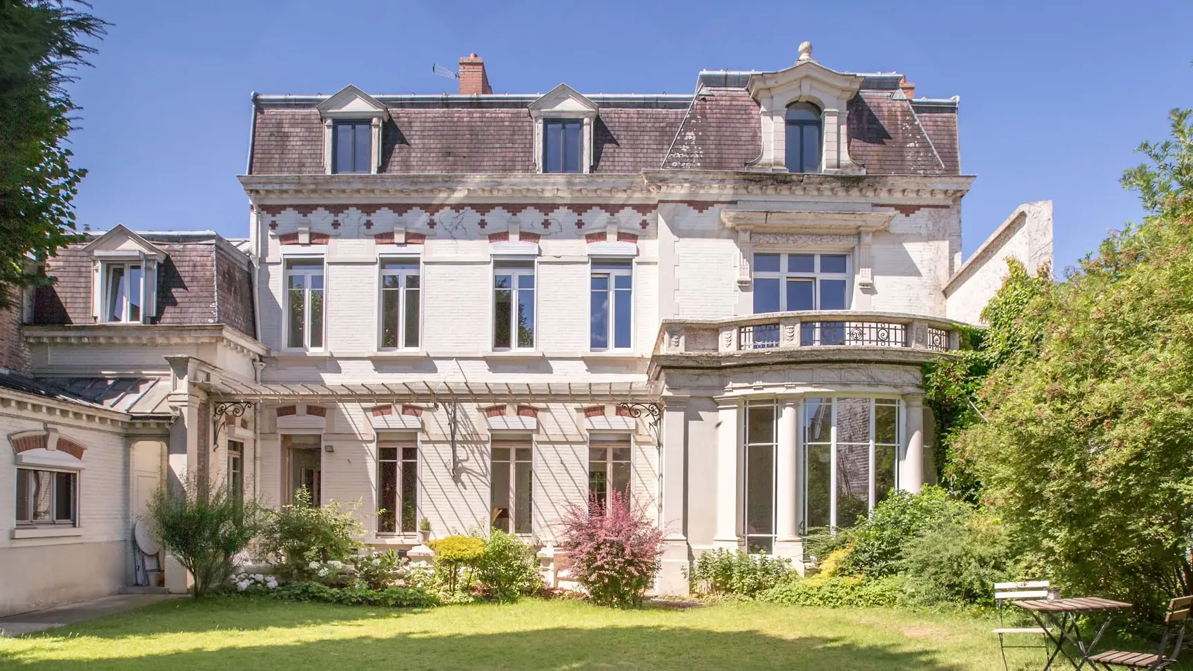 119-valenciennes-exterieur-hotel