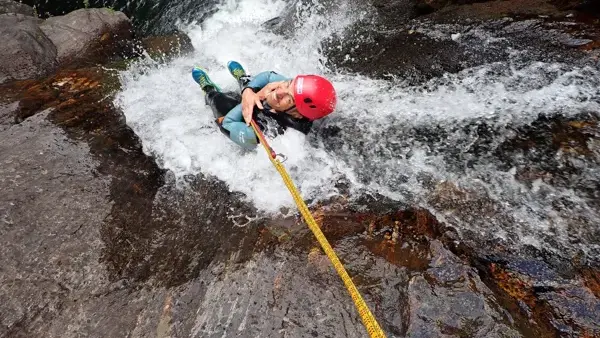 Toboggans dans les Gorges - Canyoning du Bramabiau