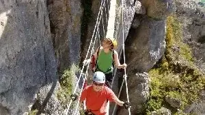 Pont dans la via ferrata de Liaucous