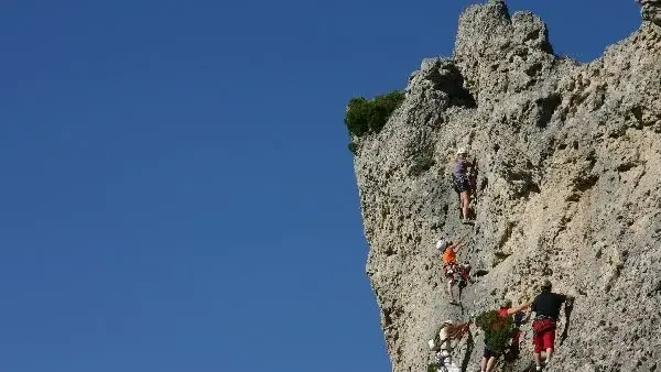 Rando verticale sur les corniches du Causse Noir