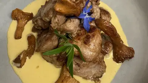 Ris d'Agneau français, Girolles