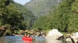 Canoë kayak dans les gorges du Tarn