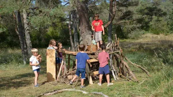 ECO-CAMPING DU LARZAC, Aire de jeux