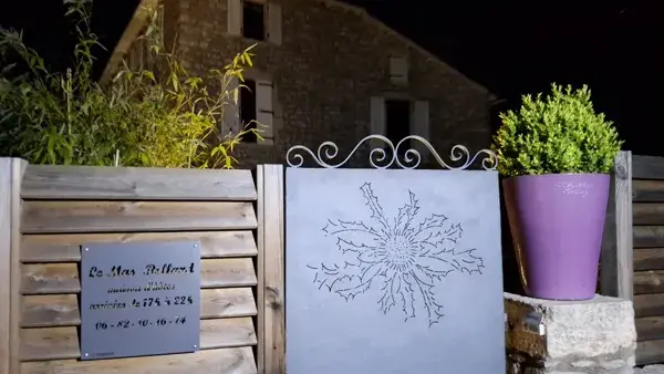 Le mas Rolland - entrée