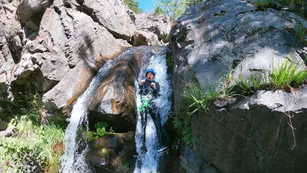 Nature et Sensations - Rando Aqua et Canyoning