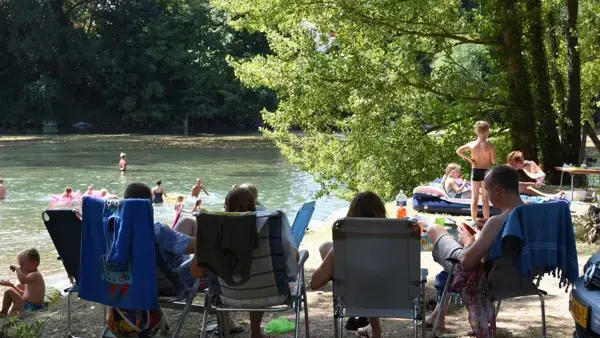 CAMPING DU VIADUC 12