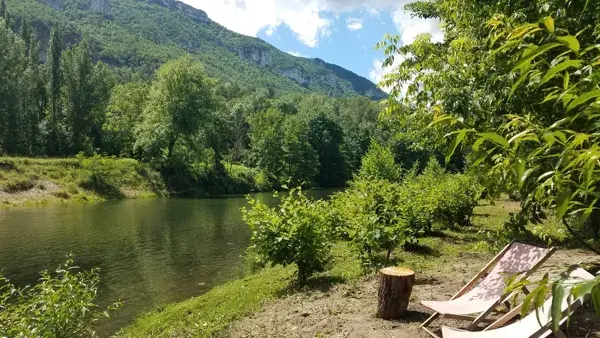 plage privée au bord du Tarn