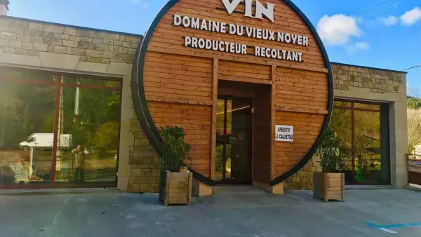 Domaine du Vieux Noyer