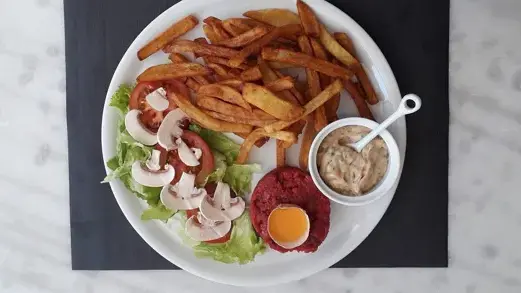 Le Bistrot