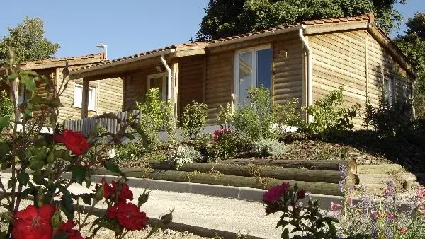 Les Chalets de Millau sur les Berges du Tarn