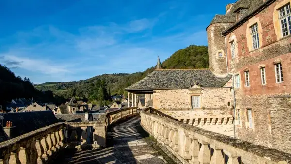 Promenade à balustres