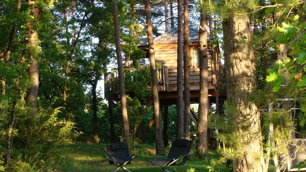 Cabane perchée Candice, Séjour détente et insolite Sud Aveyron