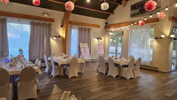 Restaurant La Route d'Argent Grande Salle Polyvalente de 25 à 120 personnes