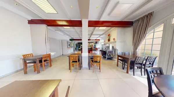 Salle petit-déjeuner