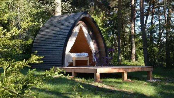 ECO-CAMPING DU LARZAC, Hutte Duo