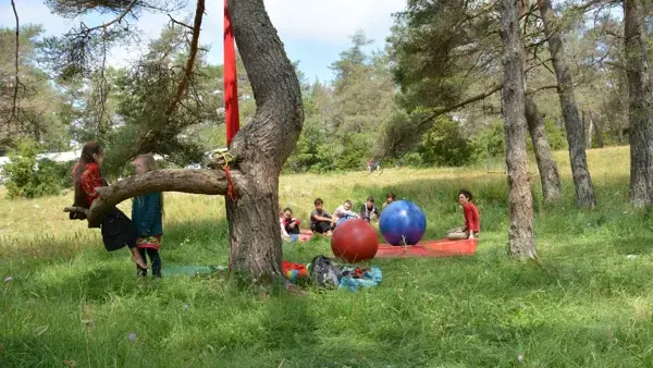 ECO6CAMPING DU LARZAC, Aire de jeux