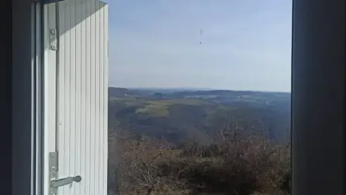 vue depuis la chambre (côté campagne)