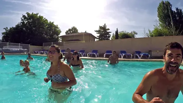 Camping les 2 Vallees piscine chauffee nant aveyron occitanie france