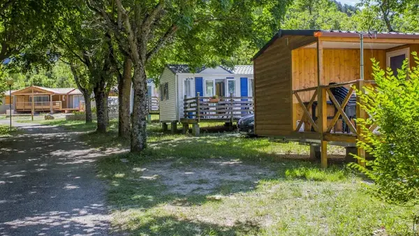 Camping les 2 Vallees locations nant aveyron occitanie france