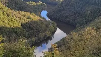 Panorama sur les gorges du Lot depuis Fombillou au Nayrac