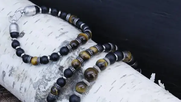 Bracelet en oeil de tigre et onyx noir naturel fermoir acier chirurgical