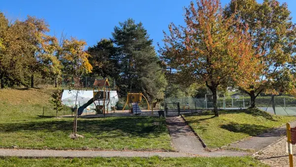 Aire de pique-nique du plan d'eau du Nayrac