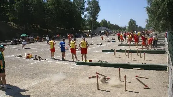 Championnat de l'Aveyron élite à Espalion, berceau des quilles, en 2009