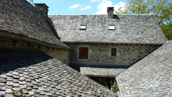 Toitures de lauzes séculaires