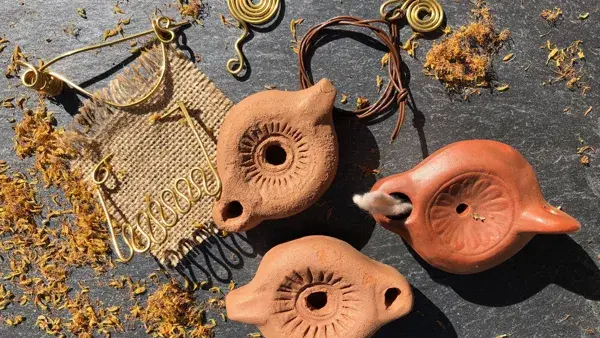 Confection d'objets gallo-romains